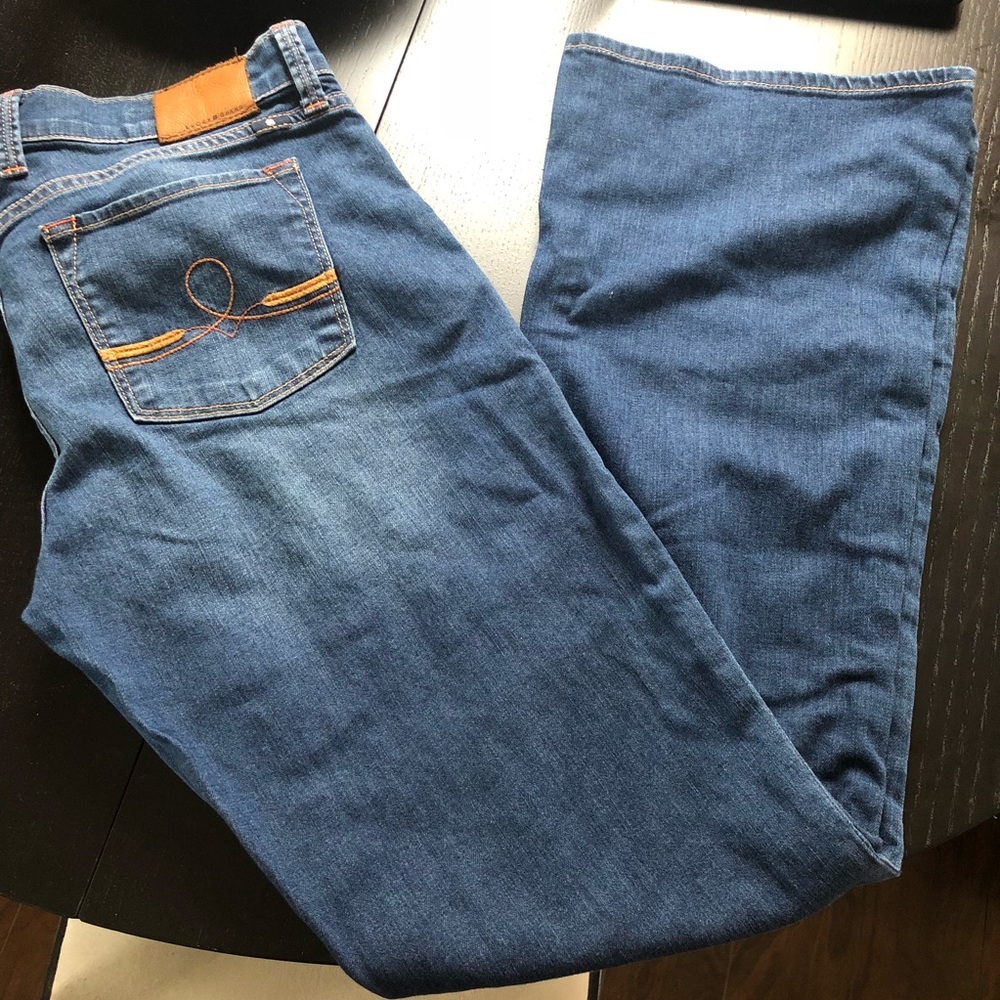 ❤️EUC Soft Lucky Brand Bootcut Jeans❤️